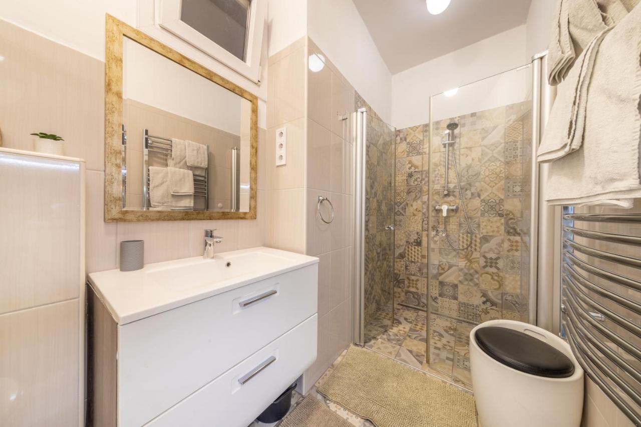 Margit Apartment Budapest Esterno foto